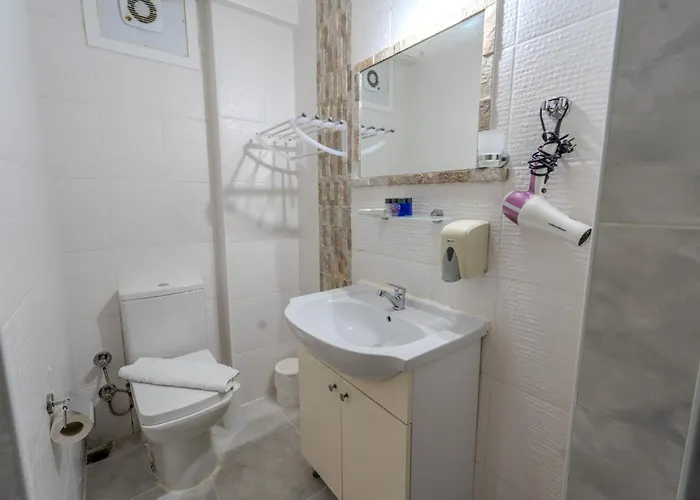 Mia Hill Suites